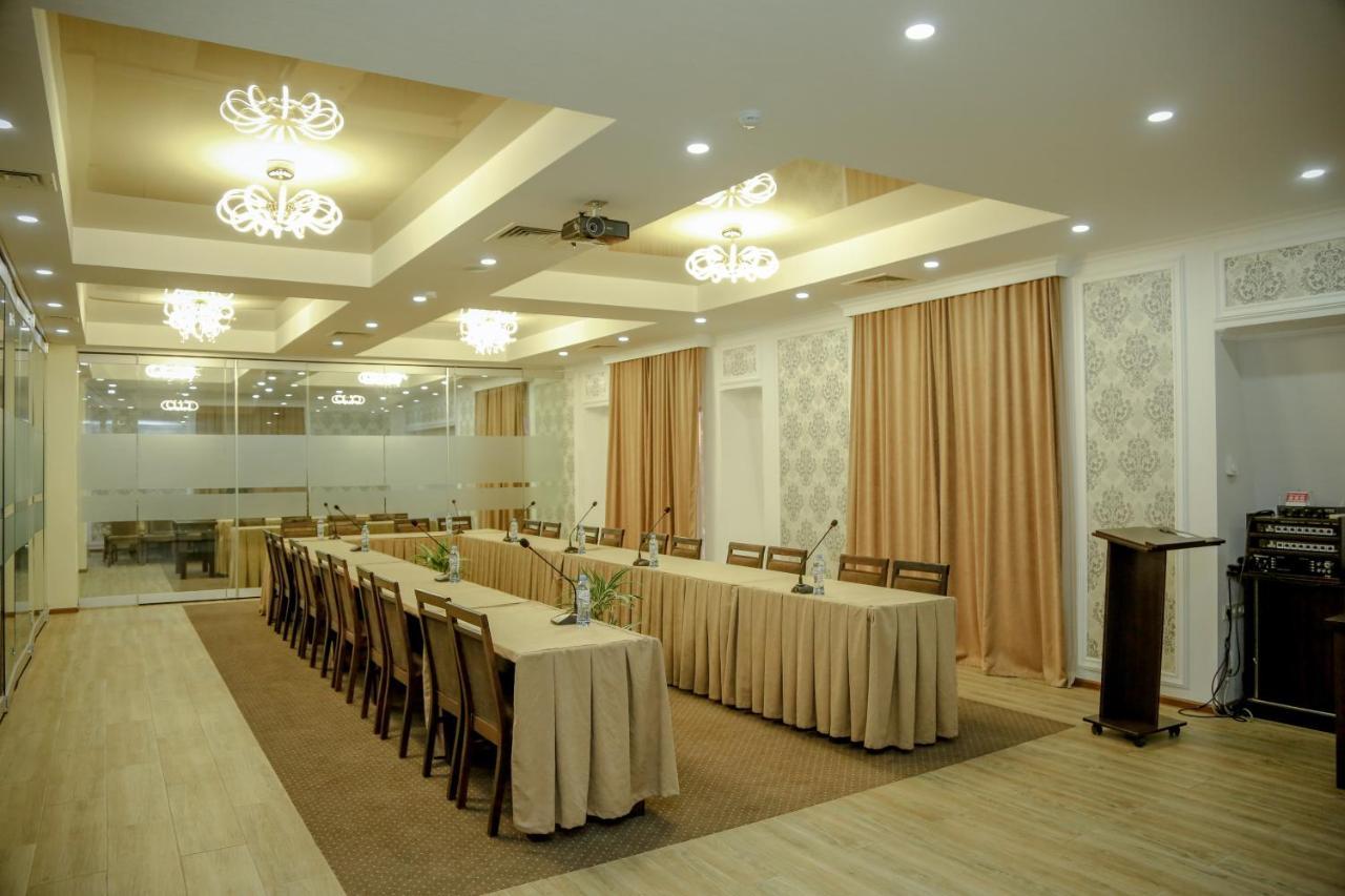 Hotel King David The Builder Kutaisi Dış mekan fotoğraf