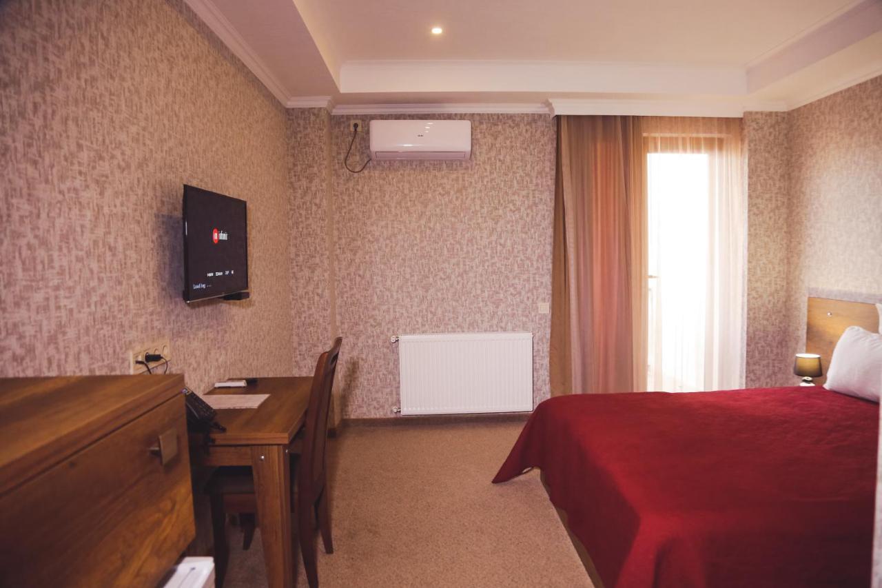 Hotel King David The Builder Kutaisi Dış mekan fotoğraf