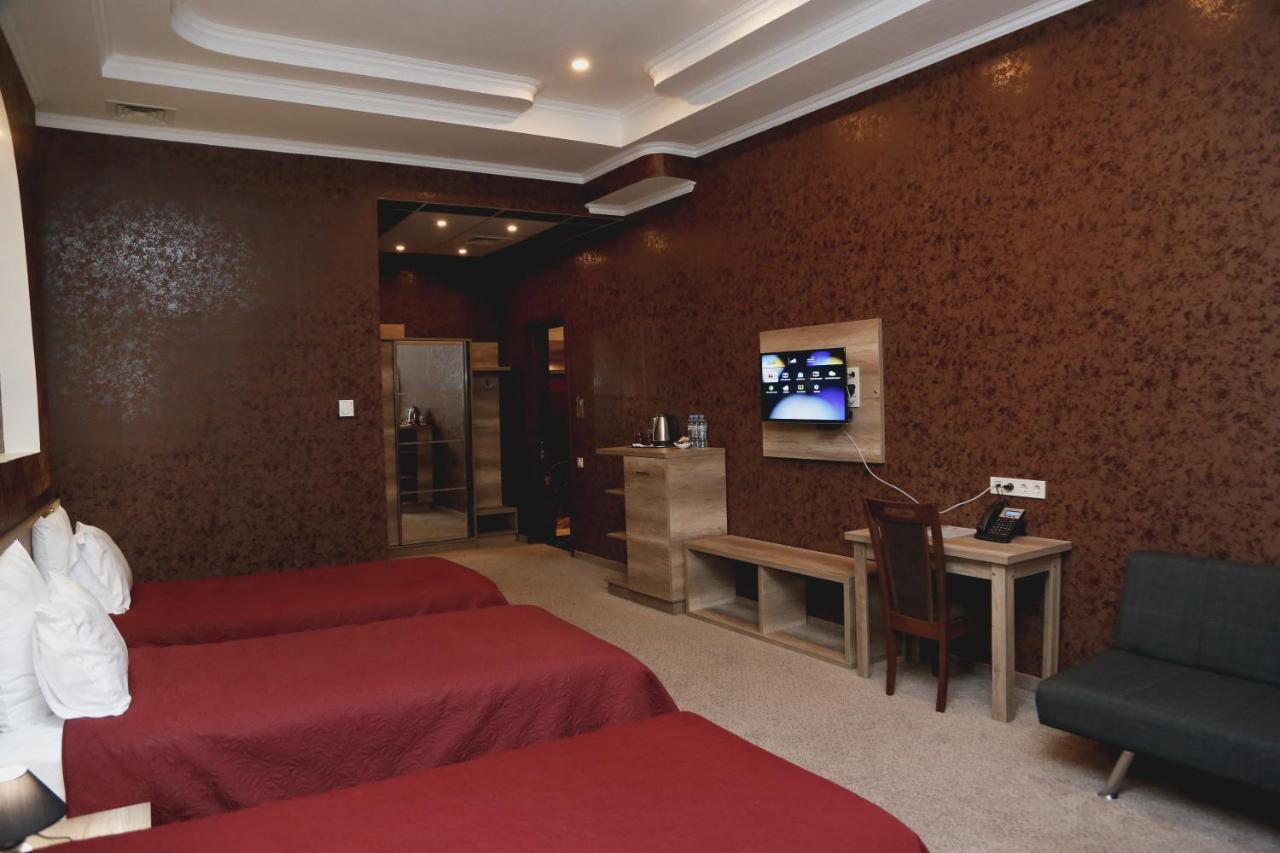 Hotel King David The Builder Kutaisi Dış mekan fotoğraf